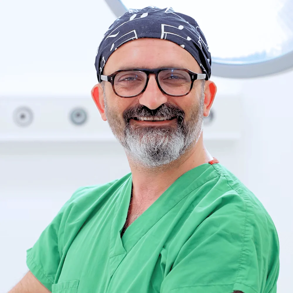 Prof. Dr. Oğuzhan Karatepe Prof. Dr. Oğuzhan Karatepe